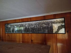 lot 251 image: Antique Northwood Whisker Club Photo