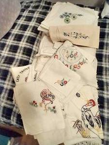 lot 293 image: Tablecloths, Napkins & Kitchen Towels
