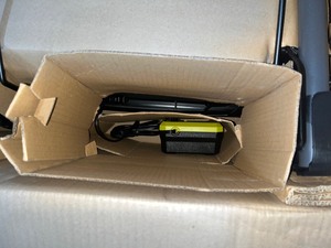 lot 4 image: RYOBI 40V HP Brushless 20 in. Cordless Battery Walk Behind Push Mower with 6.0 Ah Battery and Charger
