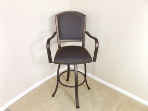 lot 47 image: 2 Tempo Industries Swivel Bar Stools