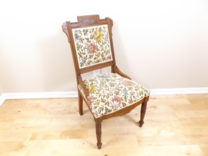 lot 79 image: Antique Wood Chair
