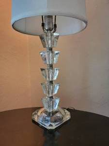 lot 38 image: Glass Prism Table Lamp