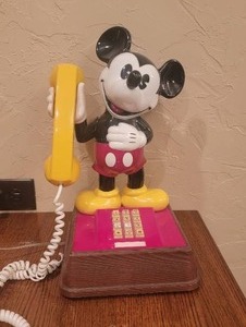 lot 93 image: Vintage 76 Mickey Mouse Telephone