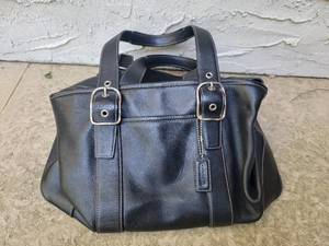 lot 25D image: Coach Black Designer Handbag K2S-7582