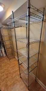 lot 123 image: Wire Rack Shelving Unit