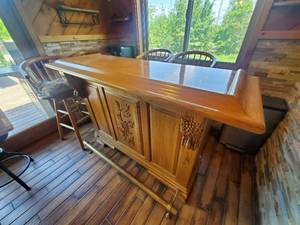 lot 52 image: Wood Bar With Four Stools