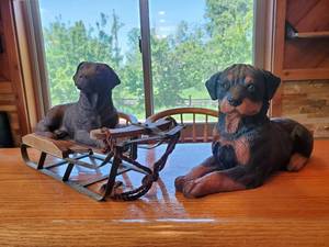 lot 24 image: Two Dog Figurines With Sled