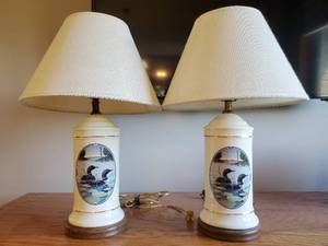 lot 25 image: Two Ducks Unlimited Inc. Lamps By Pfaltzgraff