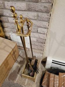 lot 79 image: Fire Place Accessories