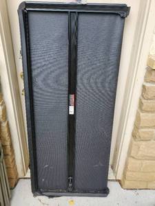 lot 93 image: GMC Canyon Tonneau Cover