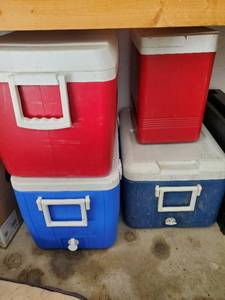 lot 105 image: Four Coolers
