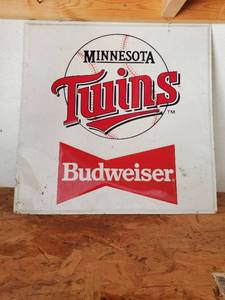 lot 134 image: Minnesota Twins Budweiser Sign