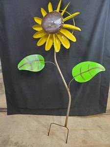 New Large Handmade Recycled Metal Spinning Sunflower on Stake