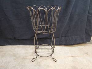 New Handmade Recycled Metal Plant Stand