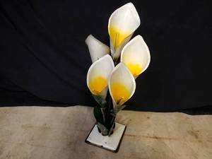 New Handmade Recycled Metal Flowers