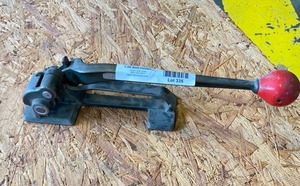 lot 3335 image: Pallet Strapping Tool