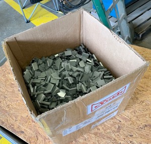 lot 3324 image: Box of Steel Banding Seals 34 Inch