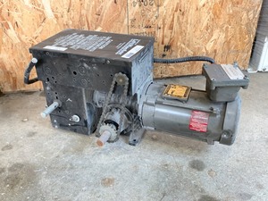 lot 3395 image: LiftMaster Door Opener, 3P