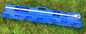 lot 1442 image: Large Torque Wrench