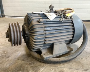 lot 1398 image: Large Electric Motor