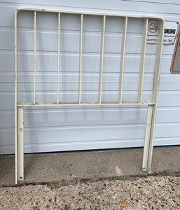 lot 3388 image: Forklift Load Rest