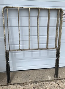 lot 3392 image: Forklift Load Rest