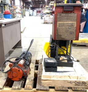 lot 505 image: Hydraulic Power Crimper