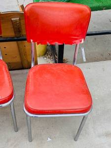 lot 31 image: Red Vinyl Retro Diner Chairs