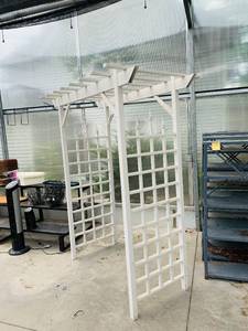 lot 34 image: White Garden Arbor