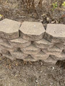 lot 116 image: Landscape Blocks