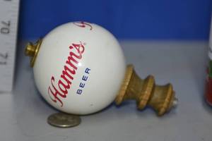 lot 17 image: Hamms 3 sided Beer tap handle