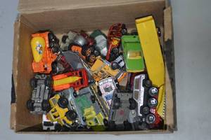 lot 121 image: Box of toy vehicles