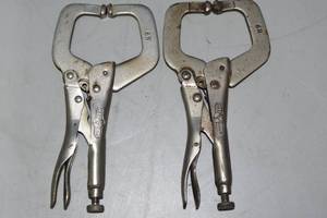 lot 32 image: Various Vise Grips