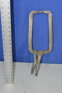 lot 30 image: 18R Vise Grip