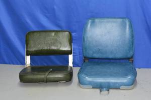 lot 114 image: boat seats