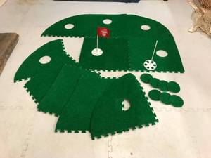 lot 160 image: Practice golf mat with rubber tee