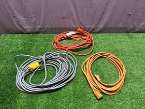 lot 23 image: Extension Cords