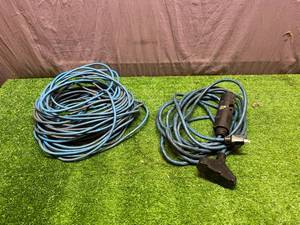 lot 39 image: Extension Cords