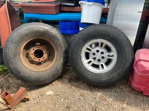 lot 89 image: Tires