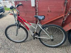 lot 94 image: Mtn Sport SX Bicycle