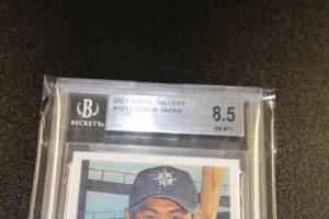 2001 Topps Gallery Ichiro Suzuki Japanese #151 Rookie Card BGS 8.5