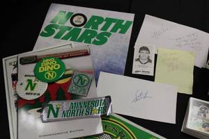Minnesota North Stars Mixed Collectibles Lot with 15 Autographs
