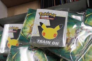 Pokemon Mini Binder & Used Deck Protector Resale Lot  44 Mini Binders