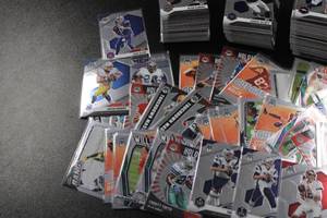 2021 Mosaic Football Insert & Base Card Lot  200