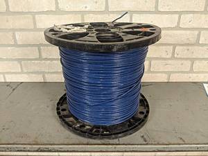 Southwire 10awg Stranded Copper Wire (Blue) - Unknown Length - Weighs 72.8 LBS