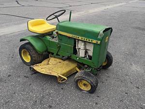 Vintage 1967 John Deere 60 Lawn Tractor - Not Running - NO SHIPPING