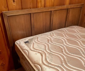 lot 260 image: Vintage Queen Bed Frame
