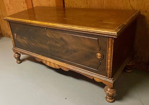 lot 259 image: Antique Continental Cedar Chest