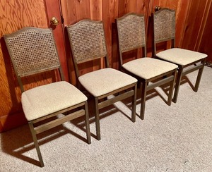 lot 266 image: Vintage Stakmore Folding Chairs