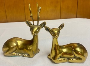 lot 313 image: Vintage Brass Decorative Candle Holders and Deer Figurines
